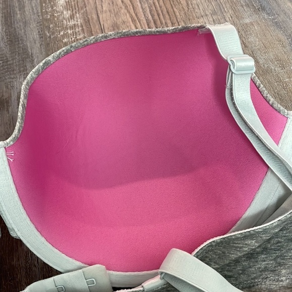 Victoria's Secret PINK Wear Everywhere Tee Shirt Lightly Lined Gray Bra NEW - Picture 5 of 7